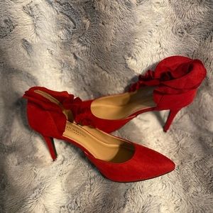 Christian Siriano Size 8 Red heels